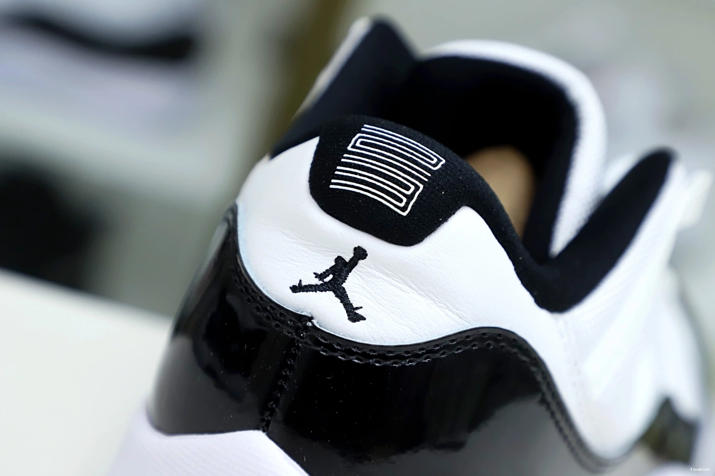 RETRO CONCORD JORDAN LOW 11 AIR 0831